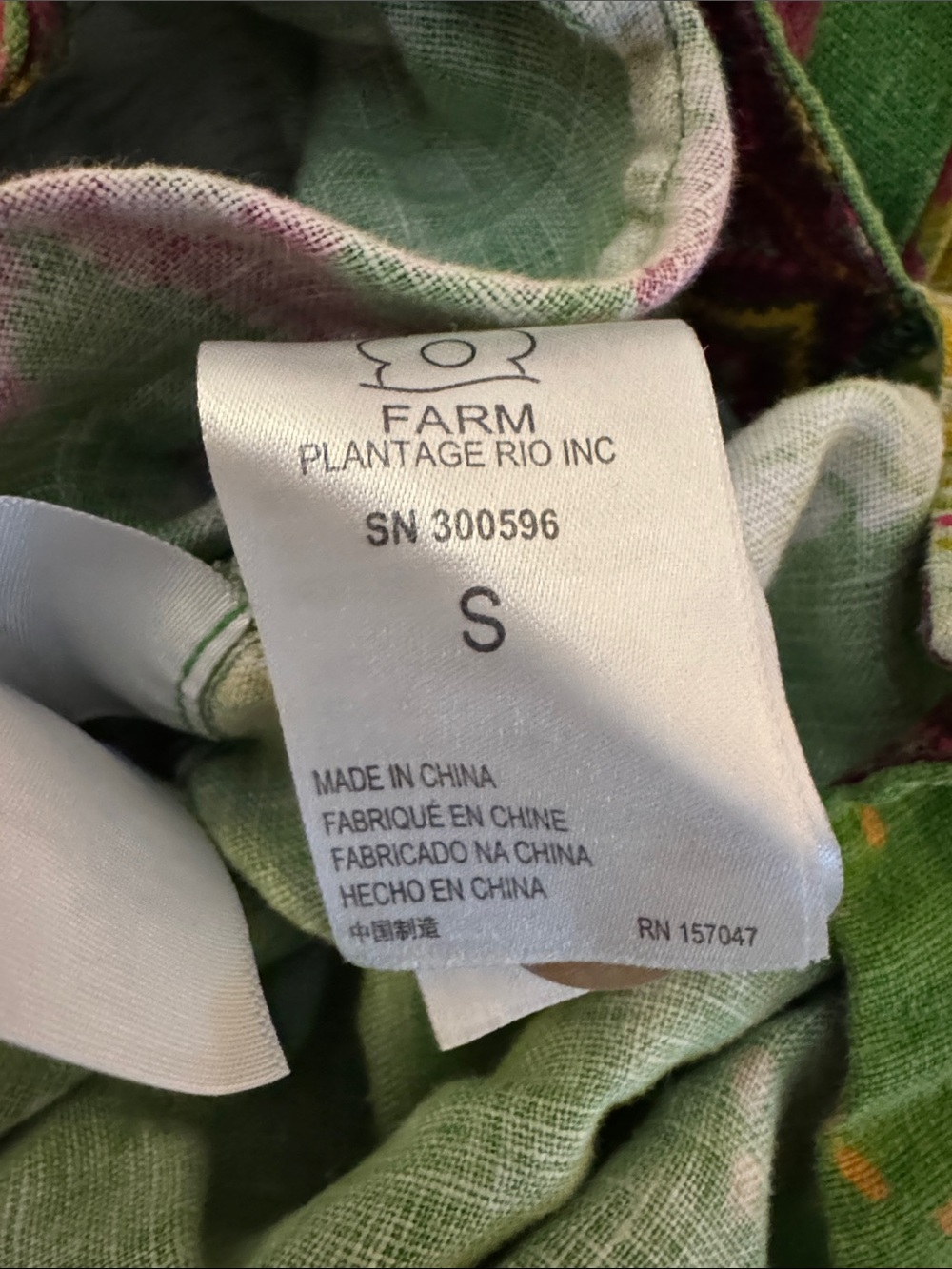 Farm Rio romper
Size small, linen. Small flaw - Picture 8 of 9